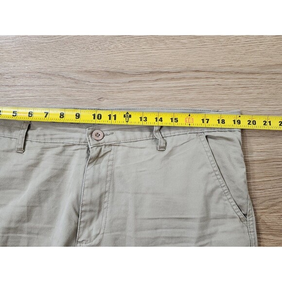 Ohio State Buckeyes Shorts Mens 38 Beige Khaki Cargo OSU Patch Embroidery Team - Picture 4 of 10